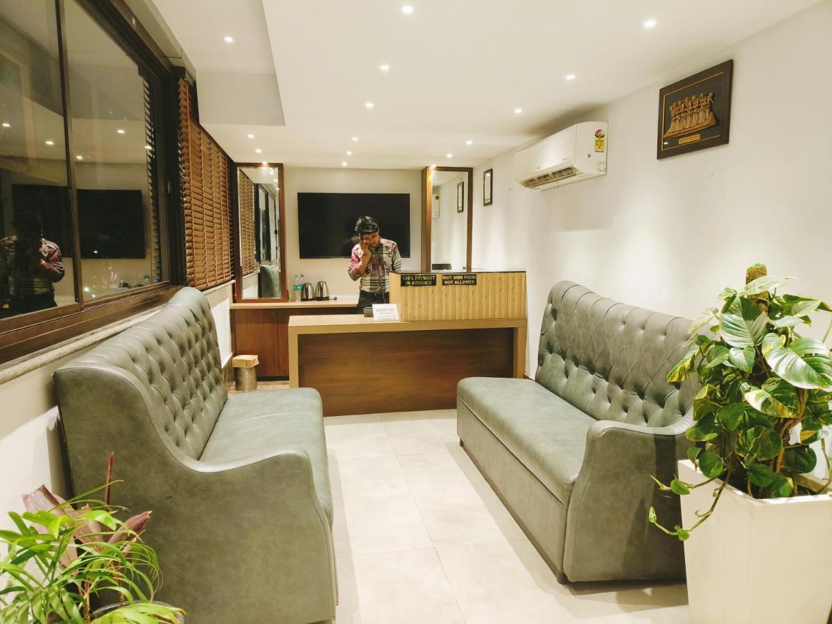 Aura Rooms Dehradun Exterior foto